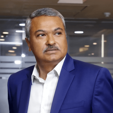 dhiraj singh summit image